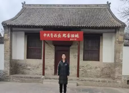 l(xing)(hu)(sh)` ľW(xu)C(j)е늚⻯̌W(xu)Ժ ׷tɫĻѪ}(sh)`(du) ϵڿhഺ(mng)