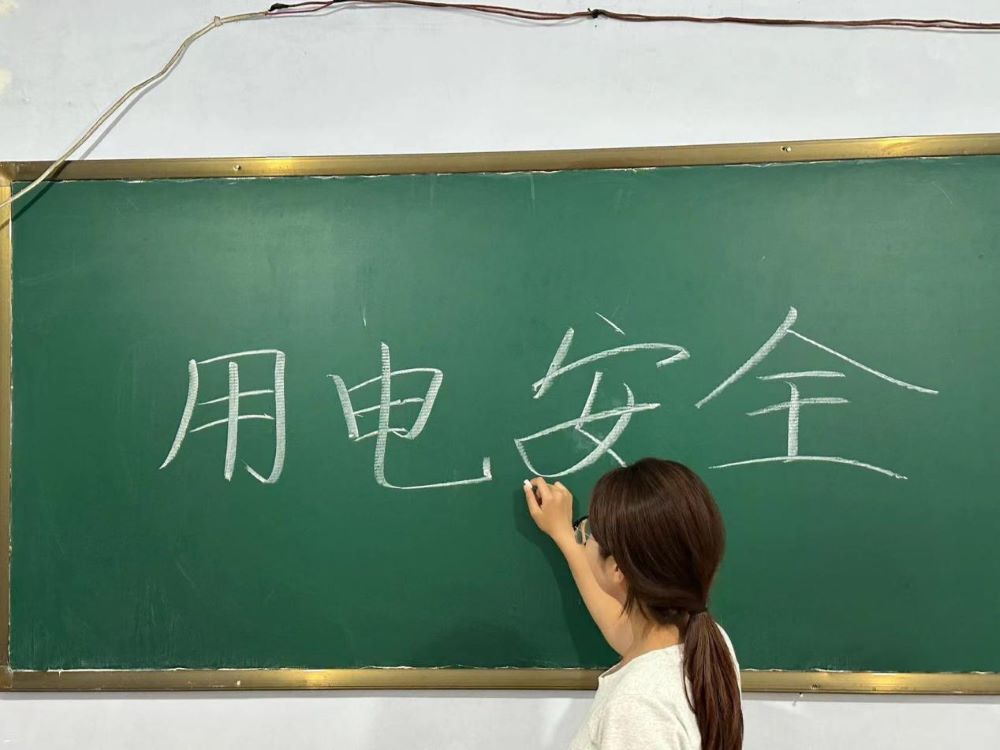 @W(xu)l(xing)늰h(du)M(jn)(j)йռ늰ȫ֪R(sh)